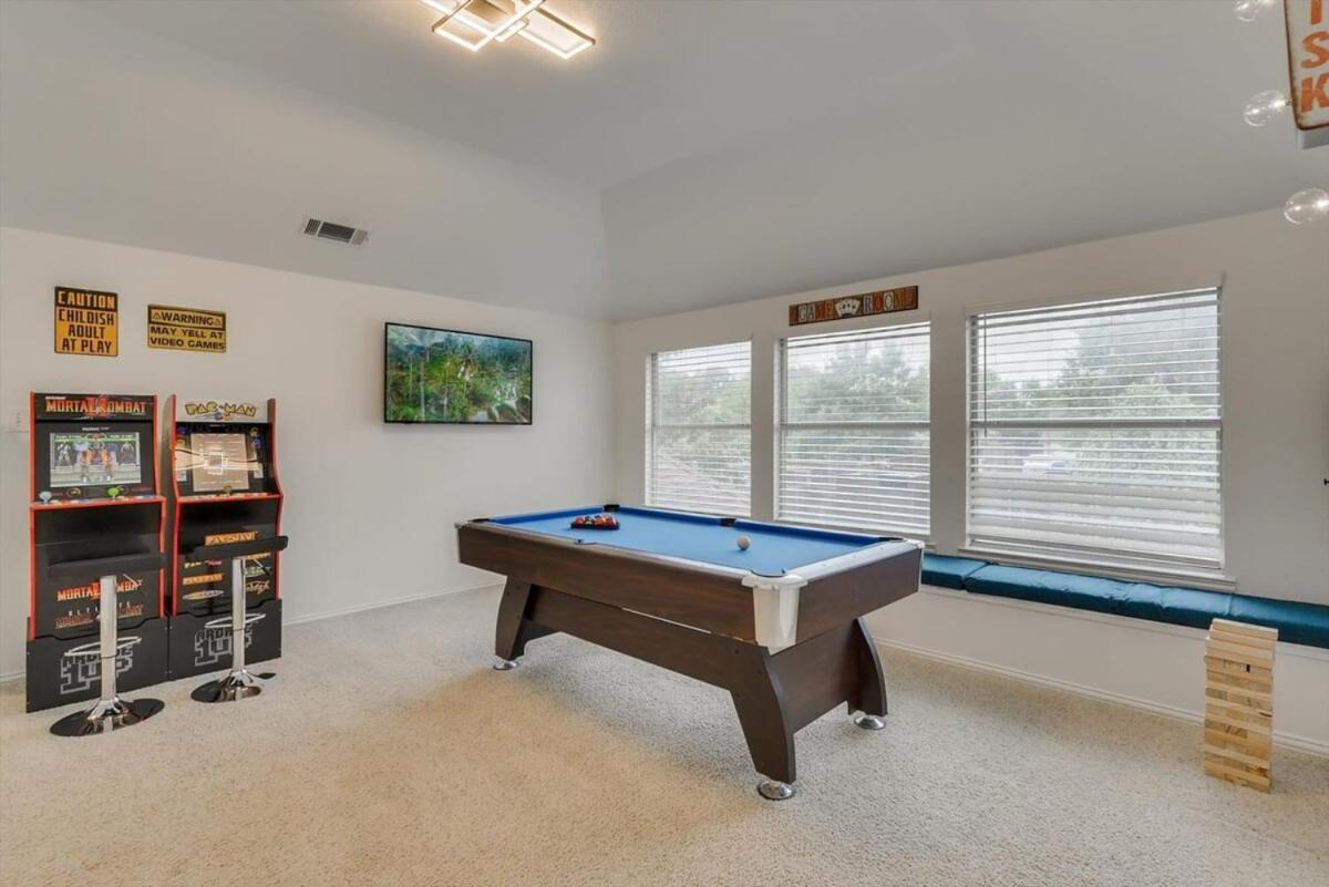 6Br 3,5Ba Home Pool, Hot Tub, Game Room -16 Guests Sachse Exterior photo